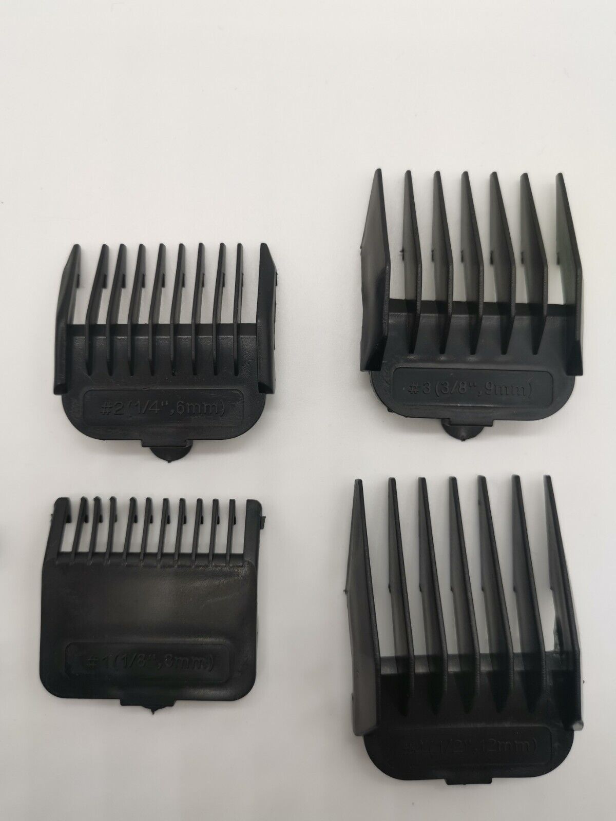 JingYong Haarschneider Schwarz/Silber Kabelgebunden 4 Steckköpfe + Schere+Kamm