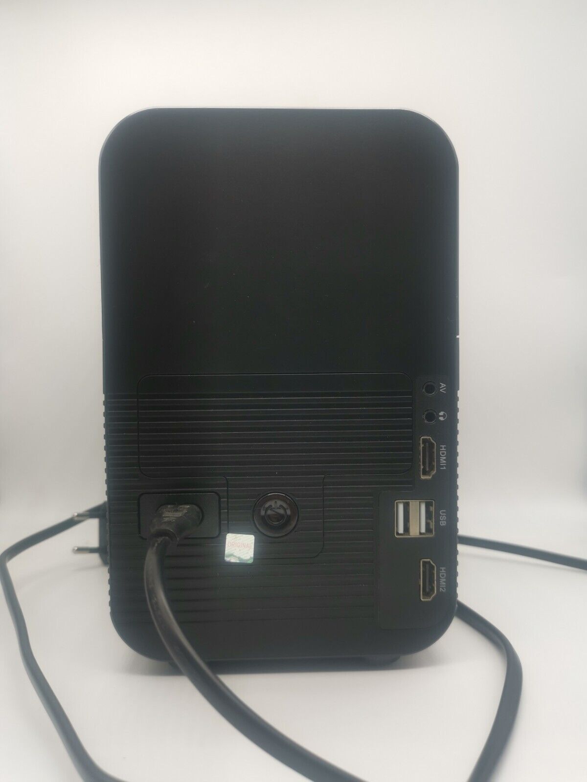 Artlii Play  intelligenter Projektor Android TV 9 150 Zoll 5000 Lum