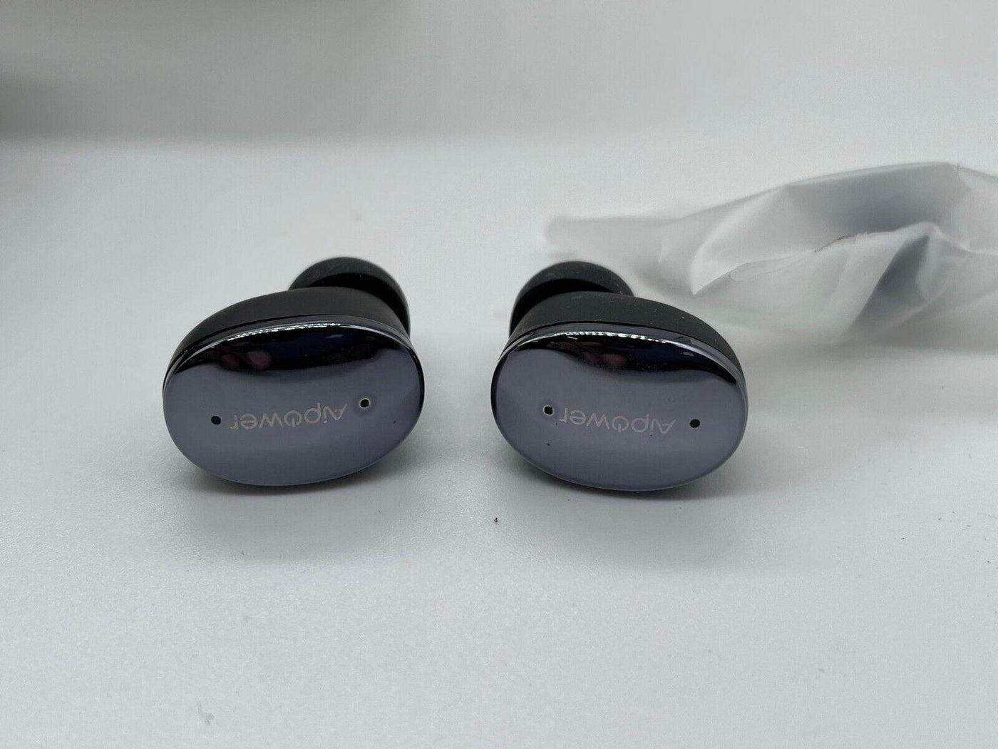 Aipower W20L Smart Bracelet with Built-in Wireless Earbuds - Black