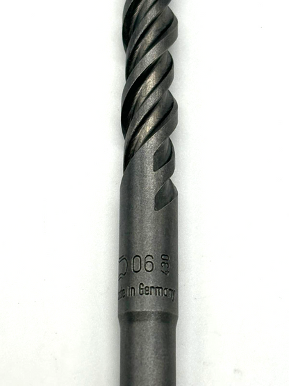 8543842