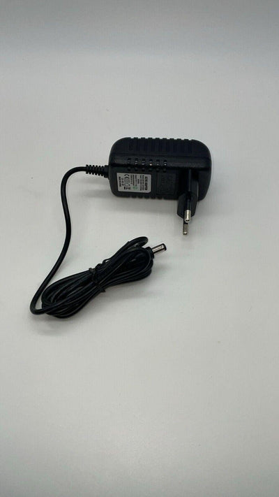 AC DC Netzteil 12V 1.5A