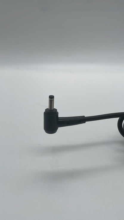 PC-Netzteil DL65200325 65 W 3,25 A 1,8 A 100 – 240 V Ladegerät Schwarz L-förmige