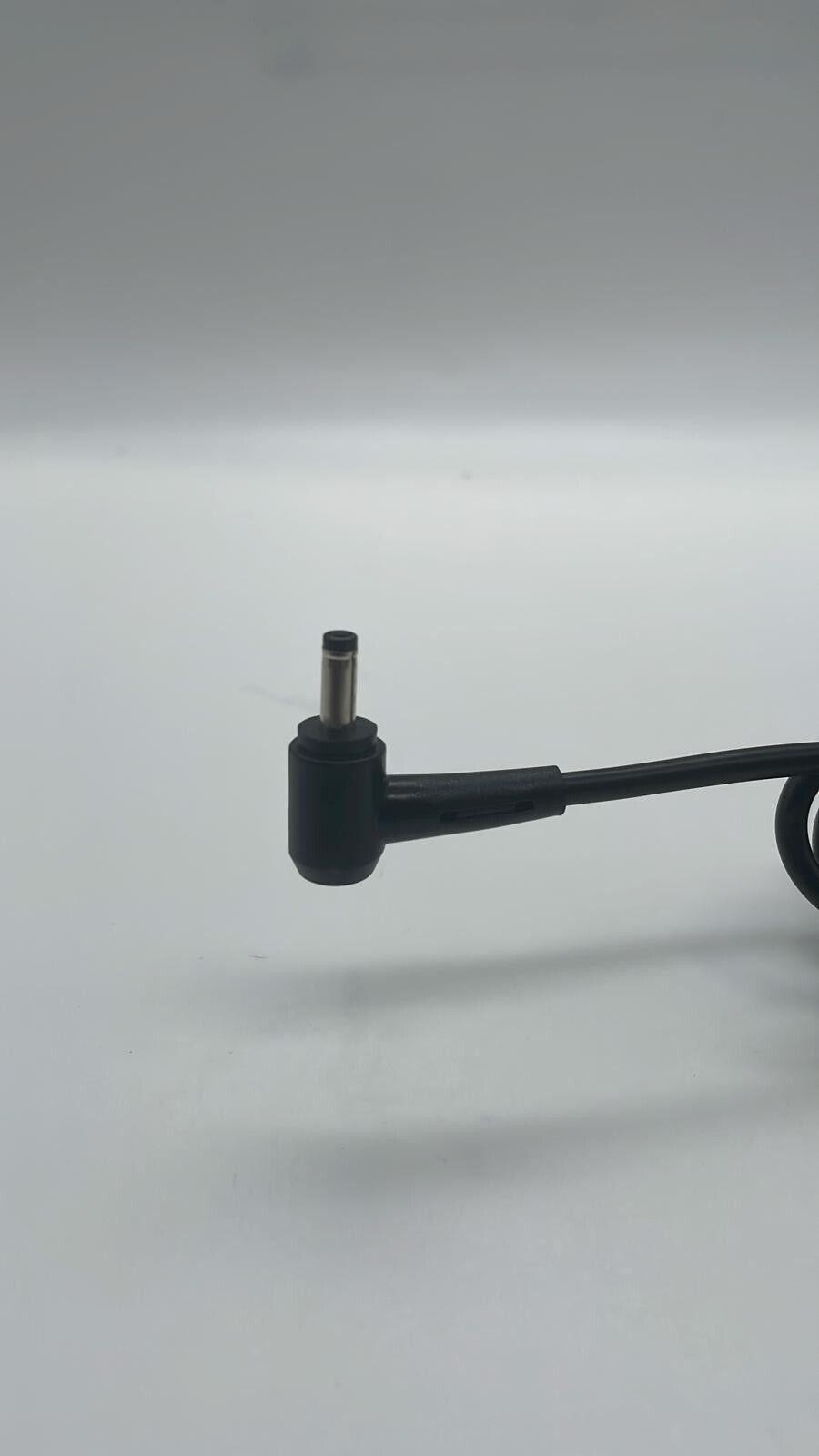 PC-Netzteil DL65200325 65 W 3,25 A 1,8 A 100 – 240 V Ladegerät Schwarz L-förmige