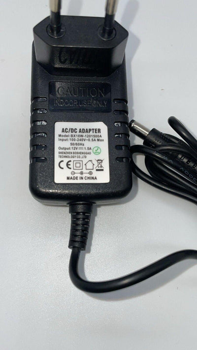 AC DC Netzteil 12V 1.5A