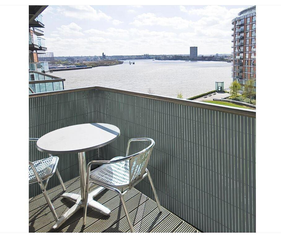 Sichtschutzzaun aus PVC - Grau 1m*3m/100cm*300cm Stabil, Modern Balkon, Garten..