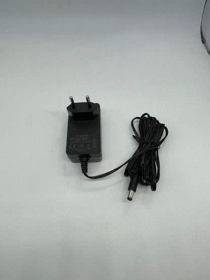 AC ADAPTER - MODEL NO.:CW1201500EU INPUT:100-240V ~ 50/60Hz 0.8A MAX OUTPUT: 12.